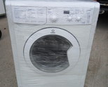 Продавам пералня със сушилна INDESIT 7+5 дисплей