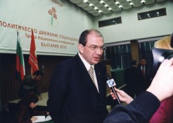 Николай Камов на предизборна среща в Етрополе