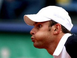 Родик отпадна още в първия кръг на турнира в Лион