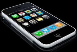 Apple ограничава продажбите на iPhone