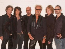 Легендарните Foreigner идват за концерт в България