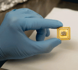 Лепенка с микрочип заменя подкожните инжекции