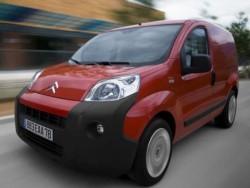 Citroen представи лекотоварния Nemo