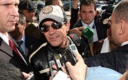 Бандерас смени Мелани с касетофон