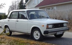 Автомобилите "Лада" оглавяват списъка на най-продаваните стоки в Русия