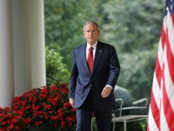 Класираха Буш и Клинтън за хора на годината в САЩ