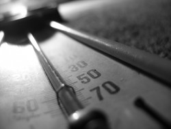 11 градуса е в класните стаи в ПГТМ “Христо Ботев”