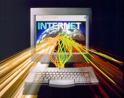 Полицията пое контрола над интернет в Австралия