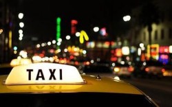 Шофьорите на таксита в Манчестър ще държат изпит по английски и математика