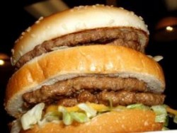 В Мичиган направиха 60-килограмов хамбургер