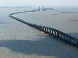 Откриват най-дългия мост в света