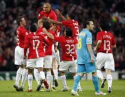 Манчестър Юнайтед на финал, чака съотечественици