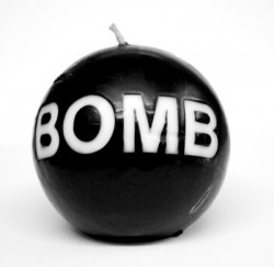Хвърлиха бомбичка през комина на къща във Врачеш
