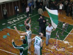 Без пропуски за третия финален мач