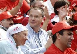 Михаил Михайлов бе представен на националния събор