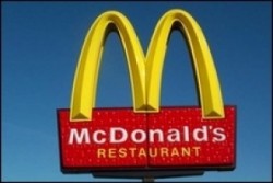 Служителка на Макдоналдс осъди веригата за 6.1млн. евро