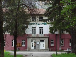 Промени в образователната мрежа на Етрополе