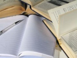 12 ученици се явиха на поправителната матура по български език днес