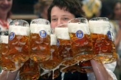 Рекорден брой хора изпиха рекордно количество бира