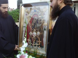 Иконата отпътува от Етрополе за Пирдоп