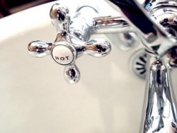Британски дизайнер изобрети сгъваема баня