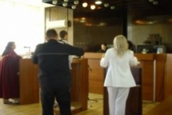 Съдят кмет от ДПС, плашил с убийство жители в село Златарица
