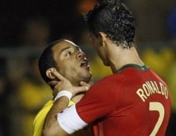 Скандал! Роналдо се опитал да счупи крака на бразилски национал