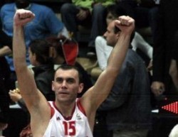 Тодор Стойков с 1000 точки в турнира за Еврокупата