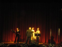Кметът Георгиев връчи почетни медали на трима изявени жители на общината