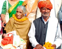 Индийка роди на 70 и стана най-старата майка в света