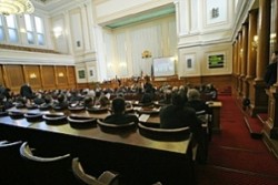 НДСВ бойкотира гласуването на Бюджет 2009
