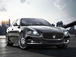 Maserati показва най-мощната версия на Quattroporte