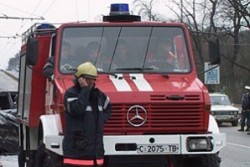 Три автосервиза горяха в Пловдив