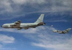 Пентагонът минава на биогориво от водорасли