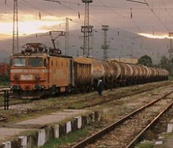 Тръгва мазутът към София