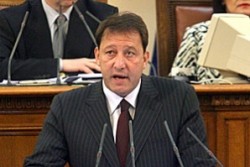 Исканата оставка на Миков не е на дневен ред в БСП