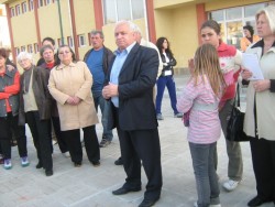 Жители на ЖК “Васил Левски” поискаха подобряване на средата в квартала