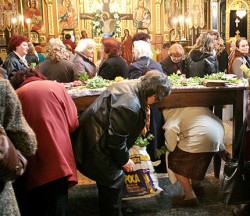 Православната църква отбелязва Разпети Петък