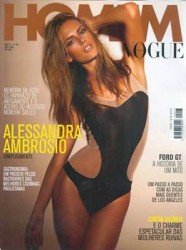 Алесандра Амброзио със секси фотосесия за Vouge