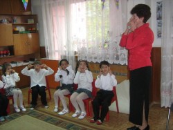 Бъдещите първокласници от ЦДГ “Слънце” демонстрираха познанията си по английски език