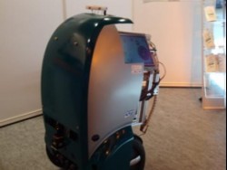 В Италия създадоха робот, който изхвърля боклука