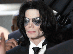 Погребват Майкъл Джексън в стъклен ковчег?