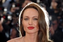 Анджелина Джоли е най-добре платена в Холивуд