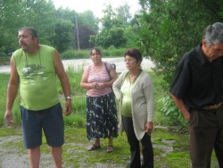 Роми от Вълчи дрън, Български извор и Галата гласуват в Трудовец