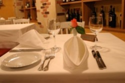 Италиански ресторант затвори след сметка от 580 евро за двама