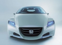 Honda пуска още два хибрида догодина