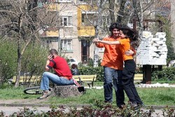 Българинът предпочита ромите пред емигрантите, посочи изследване