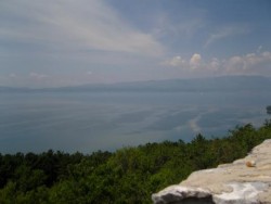 Броят на жертвите на катастрофата в Охридското езеро постоянно нараства
