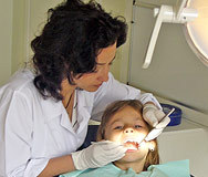 Безплатни стоматологични прегледи цял месец 
