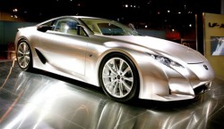 Lexus ще представи суперспортен модел в Токио